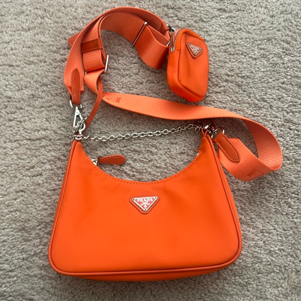 P Crossbody Purse